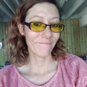 Meet your Posher, Dinah